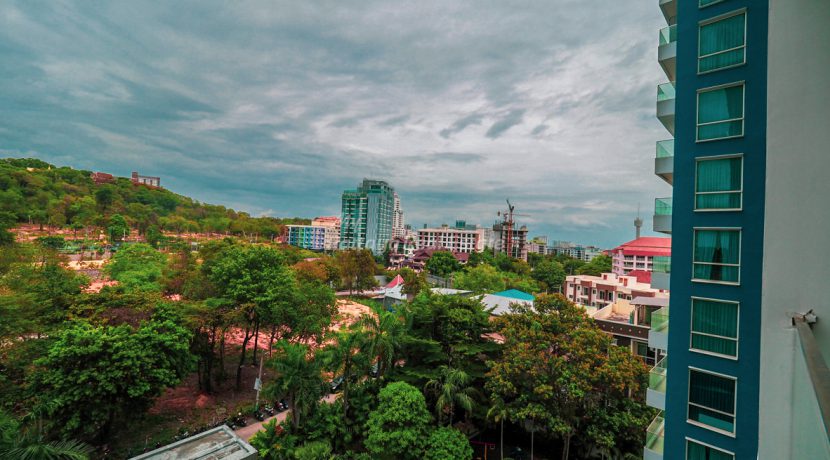 The Cliff Condominium Pattaya For Sale & Rent Studio With Garden Views - CLIFF25 & CLIFF25R