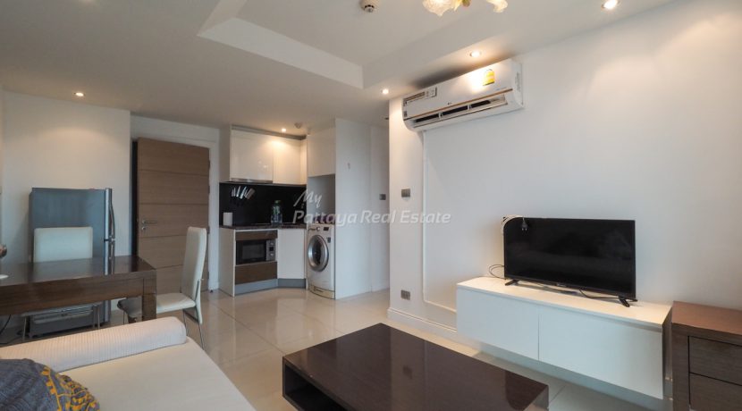 Sunset Boulevard 2 Condo Pattaya For Sale & Rent 1 Bedroom With Partial Sea Views - SUNBII02