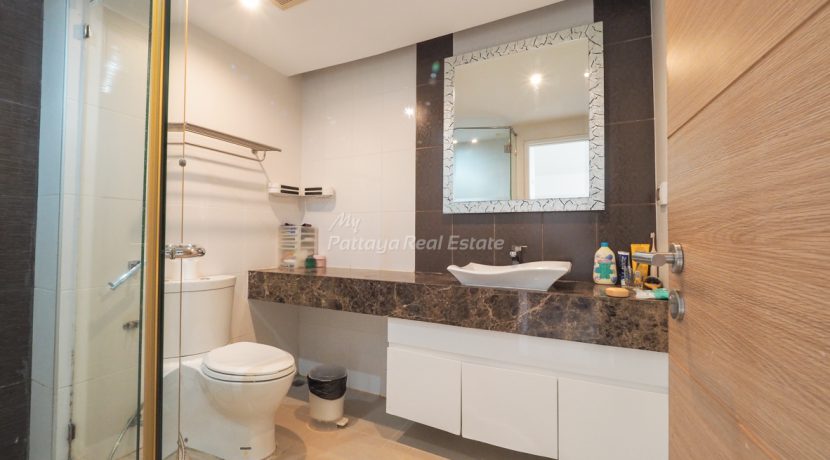 Sunset Boulevard 2 Condo Pattaya For Sale & Rent 1 Bedroom With Partial Sea Views - SUNBII02