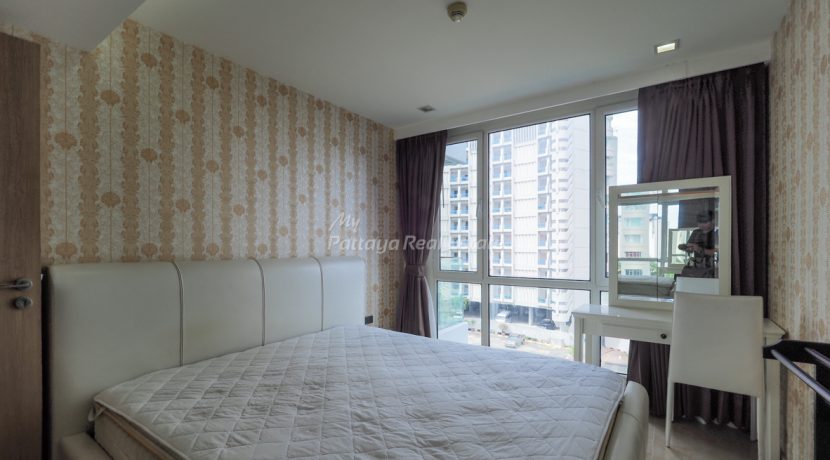 The Cliff Residence Pattaya For Sale & Rent 1 Bedroom With Pool Views - CLIFF33R