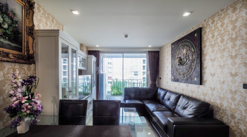 The Cliff Residence Pattaya For Sale & Rent 1 Bedroom With Pool Views - CLIFF33R