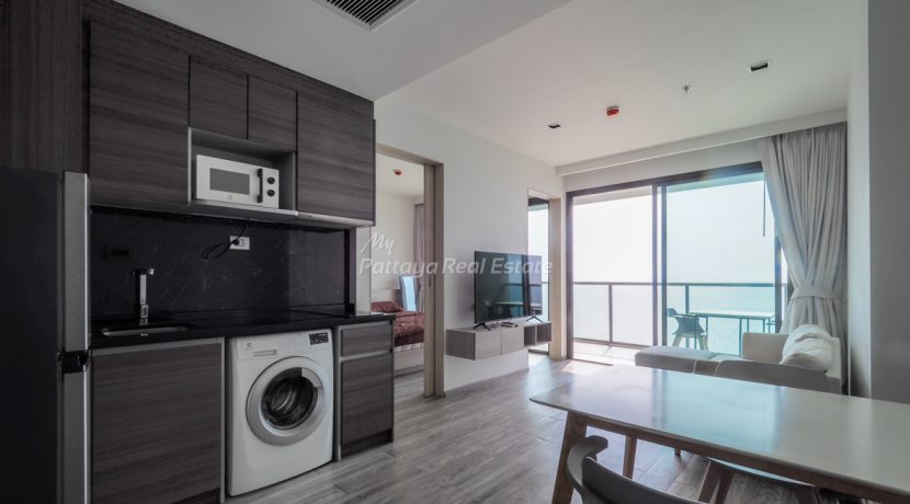 Aeras Beachfront Jomtien Condo Pattaya For Sale & Rent 1 Bedroom With Sea Views - AERAS04R