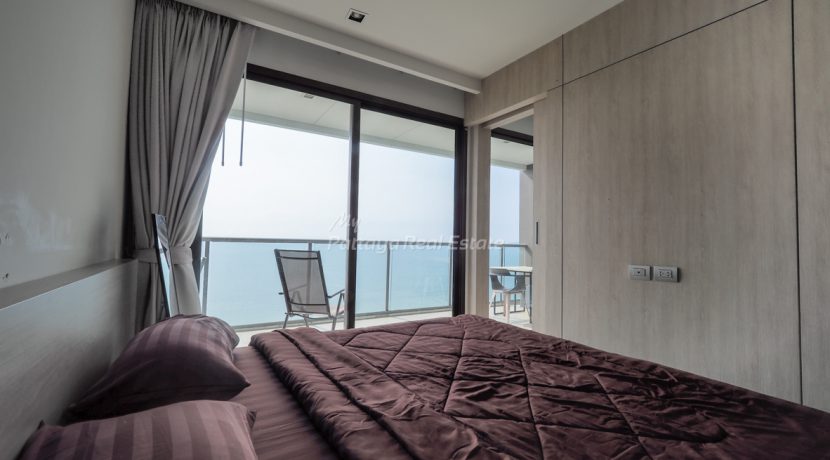 Aeras Beachfront Jomtien Condo Pattaya For Sale & Rent 1 Bedroom With Sea Views - AERAS04R