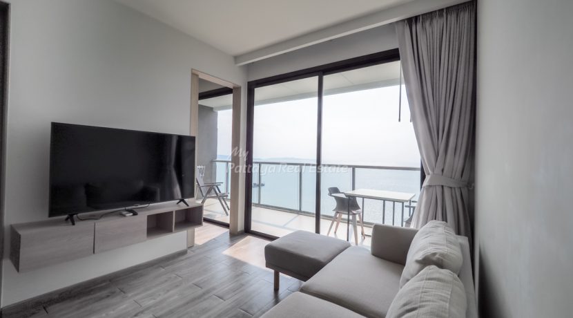 Aeras Beachfront Jomtien Condo Pattaya For Sale & Rent 1 Bedroom With Sea Views - AERAS04R