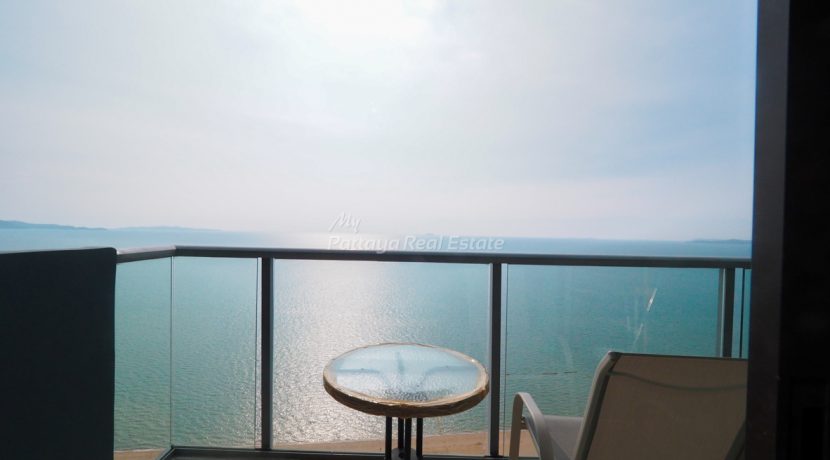 Aeras Beachfront Jomtien Condo Pattaya For Sale & Rent 1 Bedroom With Sea Views - AERAS07R