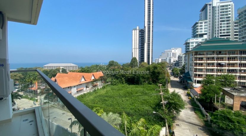 The Peak Towers Condo Pattaya For Sale & Rent 1 Bedroom with Partial Sea Views - PEAKT62