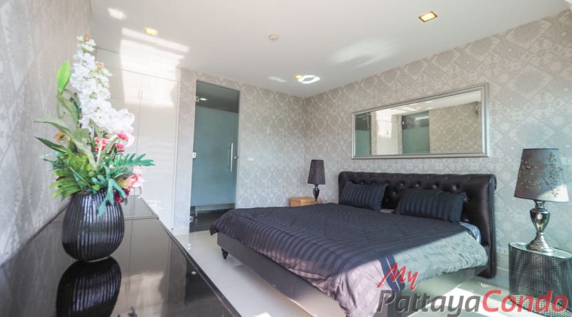 Club Royal Wongamat Condo Pattaya For Sale & Rent 1 Bedroom With Partial Sea & Pool Views - CLUBR29