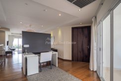 Club House Condominium Pattaya For Sale & Rent 2 Bedroom With City & Partial Sea Views - CLUBH14