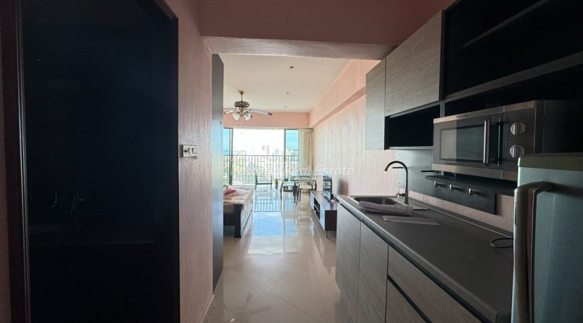 Sombat Condotel Pattaya For Sale & Rent Studio With Sea Views - SBP04