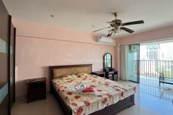 Sombat Condotel Pattaya For Sale & Rent Studio With Sea Views - SBP04