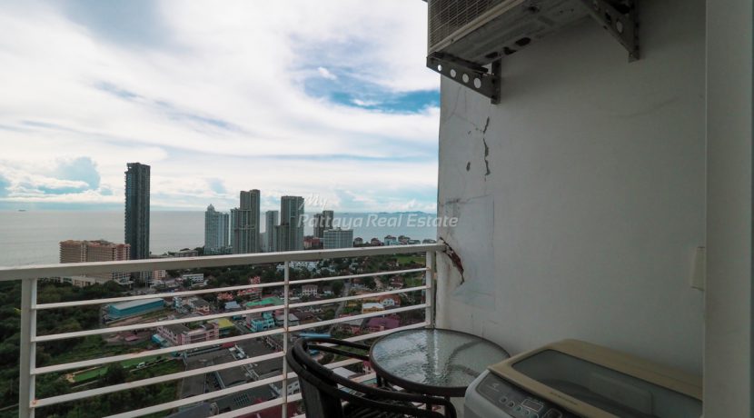 A D Hyatt Wong Amat Pattaya Condo For Sale & Rent Studio With Sea Views - AD08