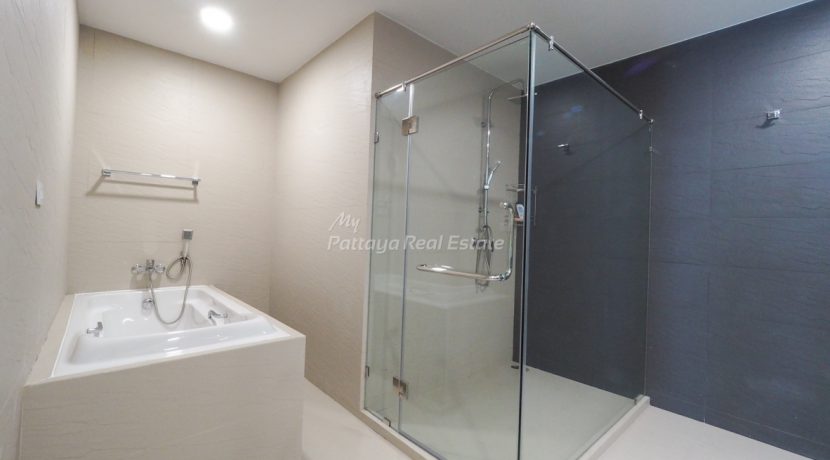 Gardenia Pattaya Condo For Sale & Rent 4 Bedroom With Direct Garden Access - GDN09