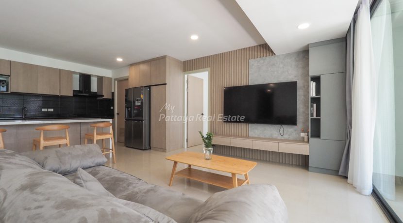 Gardenia Pattaya Condo For Sale & Rent 4 Bedroom With Direct Garden Access - GDN09