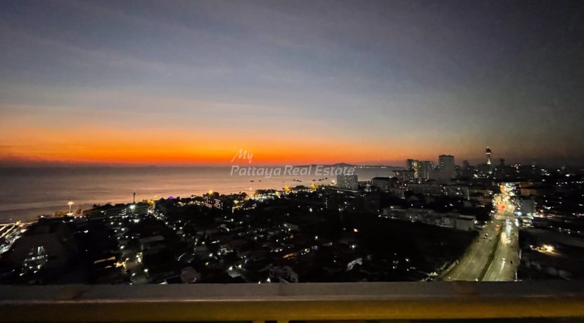 Riviera Ocean Drive Condo Jomtien Pattaya For Sale & Rent 2 Bedroom With Sea Views - ROD30