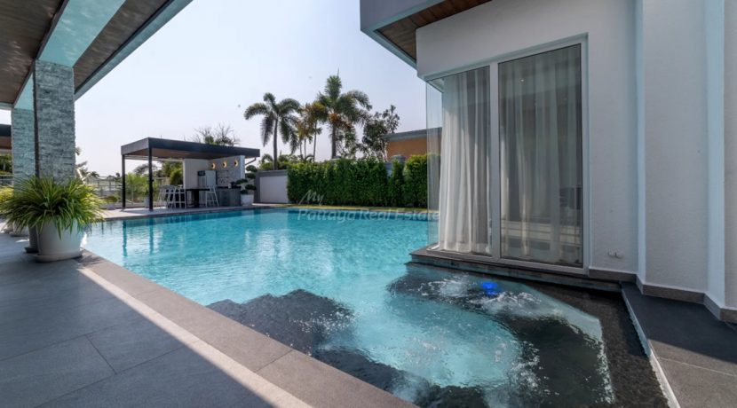 Siam Royal View Private Pool Villa For Sale in East Pattaya 6 Bedroom With Private Pool - HESRV10 (15)