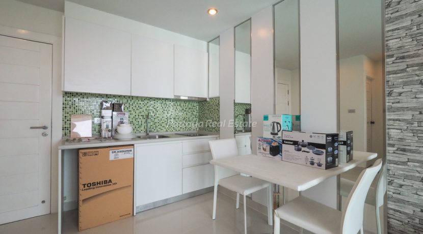 Amazon Residence Jomtien Pattaya For Sale & Rent 1 Bedroom With Pool Views - AMZ31