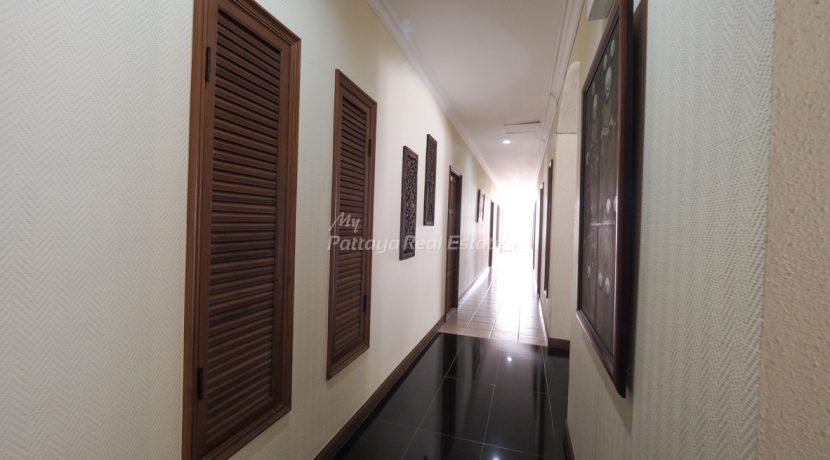 Boutique Apartments 19 Units For Sale in Jomtien - HJVTL01