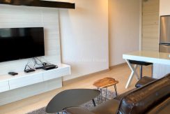 Cetus Beachfront Condo Pattaya For Sale & Rent 1 Bedroom With Partial Sea Views - CETUS24