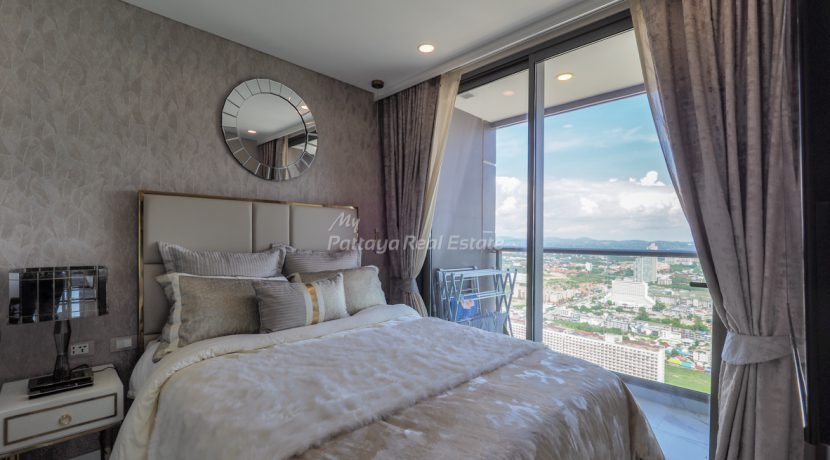 Copacabana Beachfront Condo Jomtien Pattaya For Sale & Rent 2 Bedroom With Sea Views - COPAC15