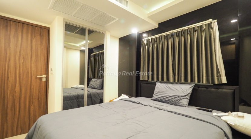 Grand Avenue Residence Pattaya For Sale & Rent 2 Bedroom with Pool Views - GRAND191N