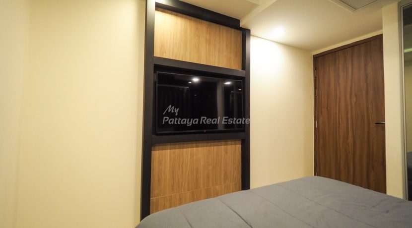 Grand Avenue Residence Pattaya For Sale & Rent 2 Bedroom with Pool Views - GRAND191N