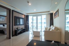 Grand Avenue Residence Pattaya For Sale & Rent 2 Bedroom with Pool Views - GRAND191N