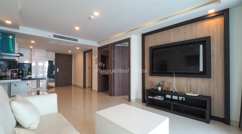 Grand Avenue Residence Pattaya For Sale & Rent 2 Bedroom with Pool Views - GRAND191N