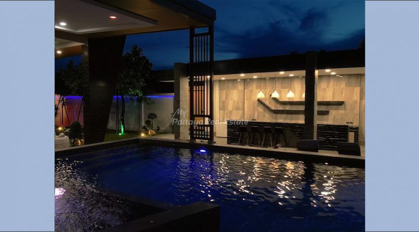 M. Mountain Grand Villa Pattaya House For Sale in East Pattaya With Private Pool - HEMMG03