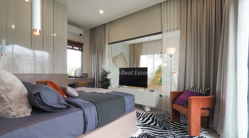 Perla Villa Pool Villa For Sale & Rent 4 Bedroom With Private Pool in East Pattaya - HEPL01