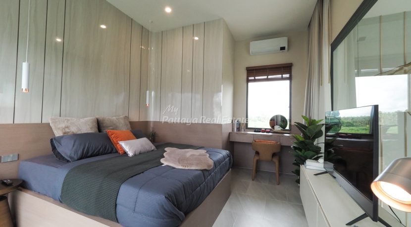 Perla Villa Pool Villa For Sale & Rent 4 Bedroom With Private Pool in East Pattaya - HEPL01