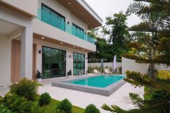 Perla Villa Pool Villa For Sale & Rent 4 Bedroom With Private Pool in East Pattaya - HEPL01