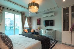 Seven Seas Le Carnival Condo Pattaya For Sale & Rent Studio With Pool Views - SEVL01