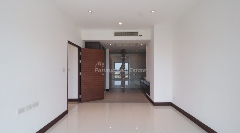 The Axis Condo Pattaya For Sale & Rent 4 Bedroom with Sea Views - AXIS48