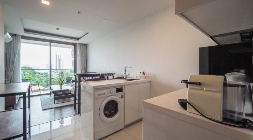 The Peak Towers Condo Pattaya For Sale & Rent 1 Bedroom With Sea Views - PEAKT91N