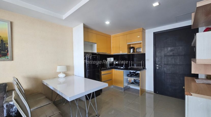 The Urban Condominium Pattaya For Sale & Rent 2 Bedroom With City Views - URBAN25