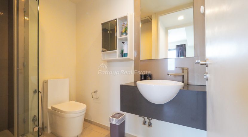 UNIXX South Pattaya Condo For Sale & Rent 1 Bedroom With City Views - UNIXX95