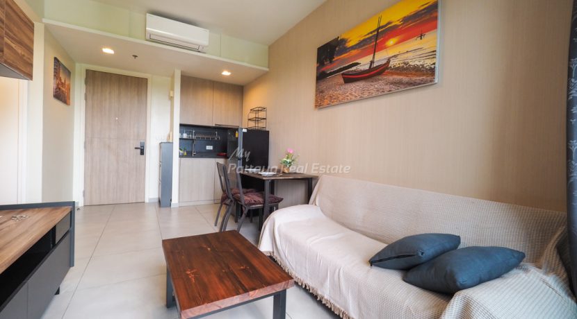 UNIXX South Pattaya Condo For Sale & Rent 1 Bedroom With Partial Sea Views - UNIXX94R