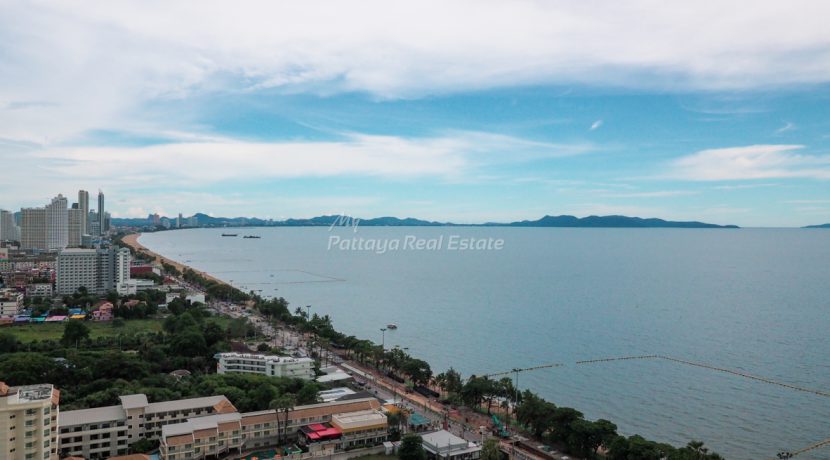 Copacabana Beachfront Jomtien Condo Pattaya For Sale & Rent 1 Bedroom With Sea Views - COPAC19