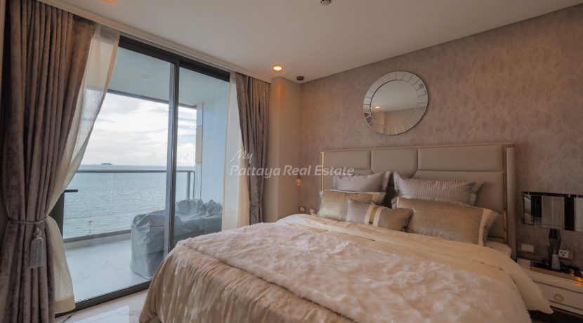 Copacabana Beachfront Jomtoen Condo Pattaya For Sale & Rent 2 Bedroom With Sea Views - COPAC18