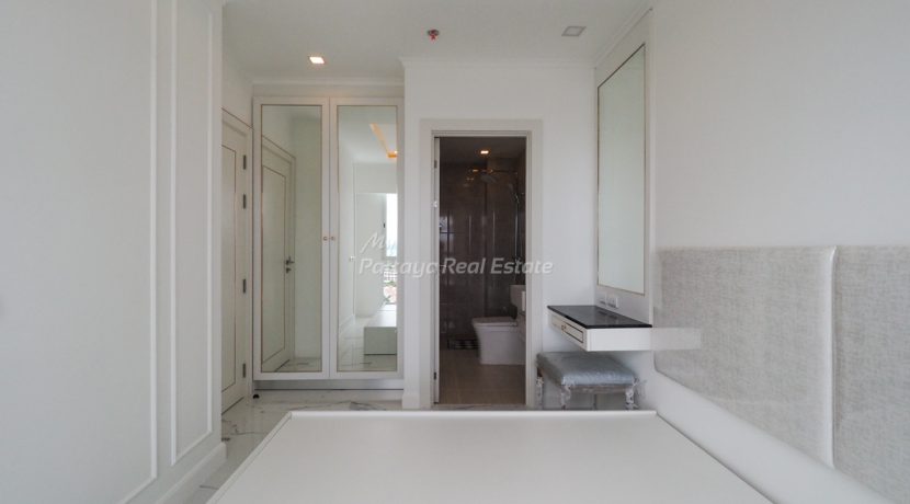 Empire Tower Condo Pattaya For Sale & Rent 1 Bedroom With Sea Views - EMPIR11