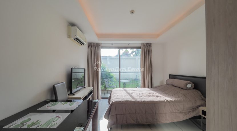 Laguna Beach Resort 2 Condo Pattaya For Sale & Rent Studio With Garden Views - LBR2J31