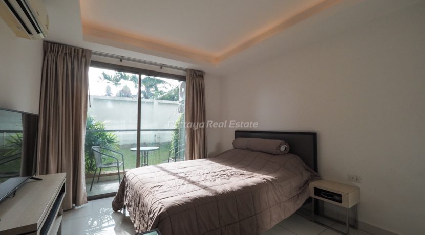 Laguna Beach Resort 2 Condo Pattaya For Sale & Rent Studio With Garden Views - LBR2J31