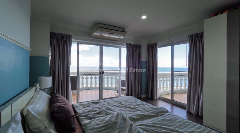 Park Beach Condo Pattaya For Sale & Rent 4 Bedroom With Sea Views - PBC05N