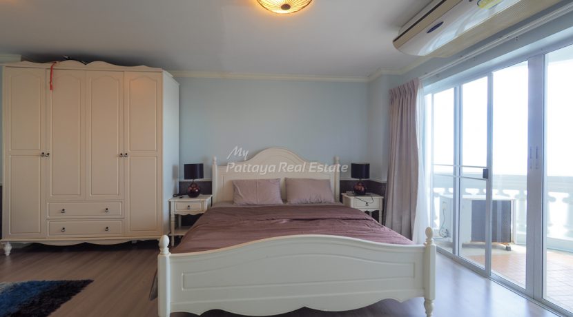 Park Beach Condo Pattaya For Sale & Rent 4 Bedroom With Sea Views - PBC05N