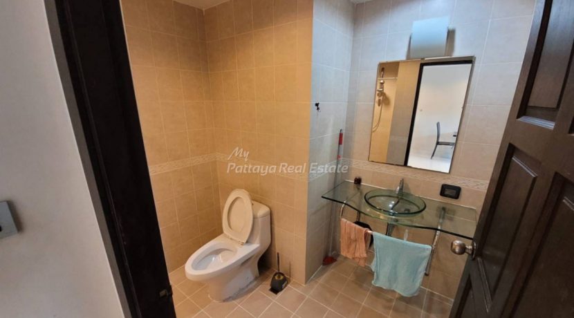 Park Lane Jomtien Condo Pattaya For Sale & Rent 1 Bedroom with Pool Views - PL11