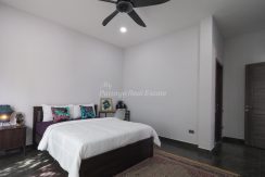 Private House For Sale & Rent 3 Bedroom With Private Pool - HE0022