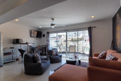 Royal Belleview Penthouse Room For Rent in Townhouse With Pool Views - HPRBP01R