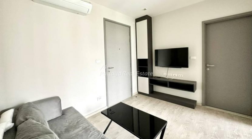 The Base Central Pattaya Condo For Sale & Rent 1 Bedroom With City Views - BASE53