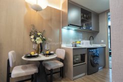 Aquarous Jomtien Pattaya condo For Sale & Rent 1 Bedroom With City Views - AQR01