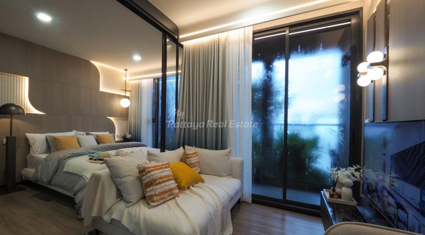 Aquarous Jomtien Pattaya condo For Sale & Rent 1 Bedroom With City Views - AQR01